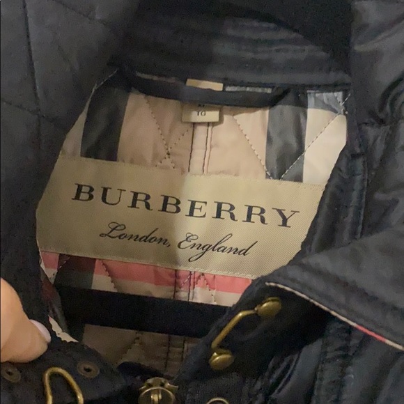 Authentic burberry jacket - Picture 5 of 6